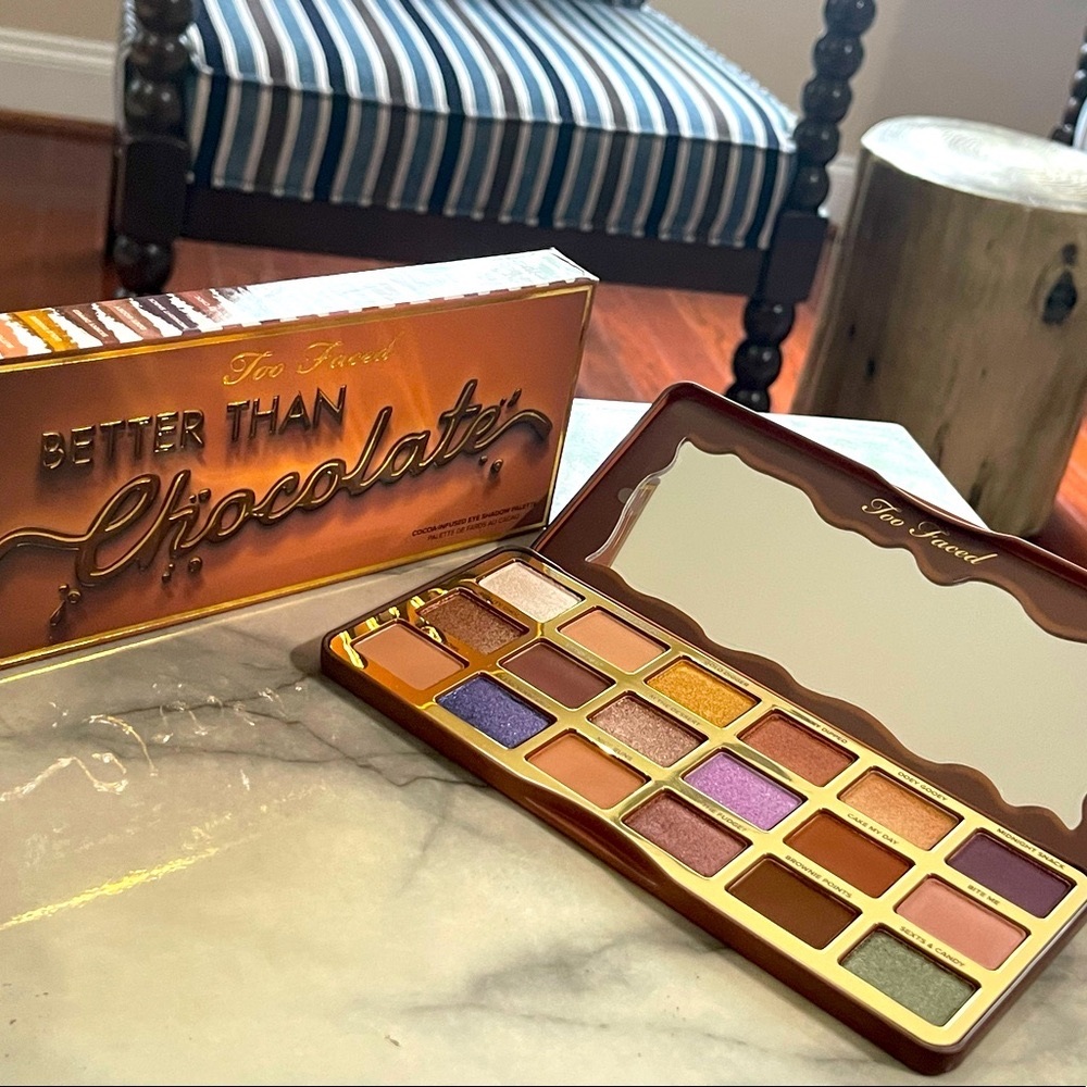 Too Faced better than CHOCOLATE Eyeshadow Palette New in box